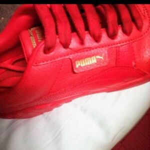 Puma size 9 red women's Sneakers